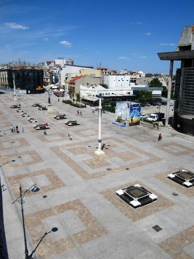 Апартаменты Piata Ovidiu Square Констанца Экстерьер фото