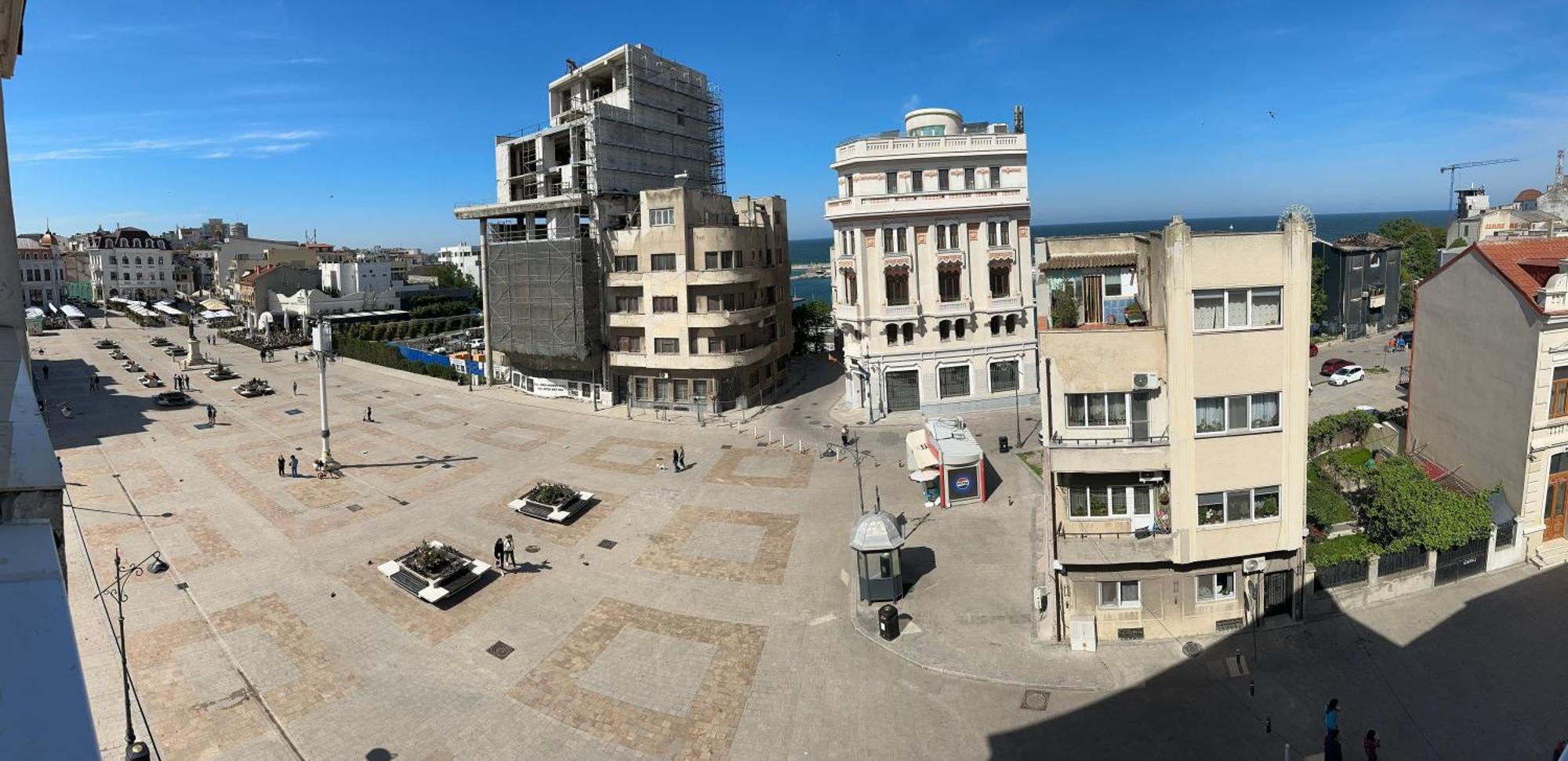 Апартаменты Piata Ovidiu Square Констанца Экстерьер фото